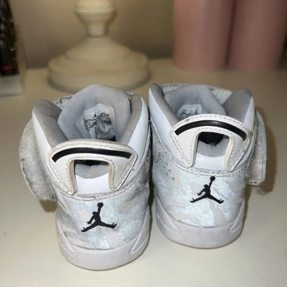 Nike Air Jordans Baby Toddler‎ Size 5C 428820-004 White Gray Black Rare!